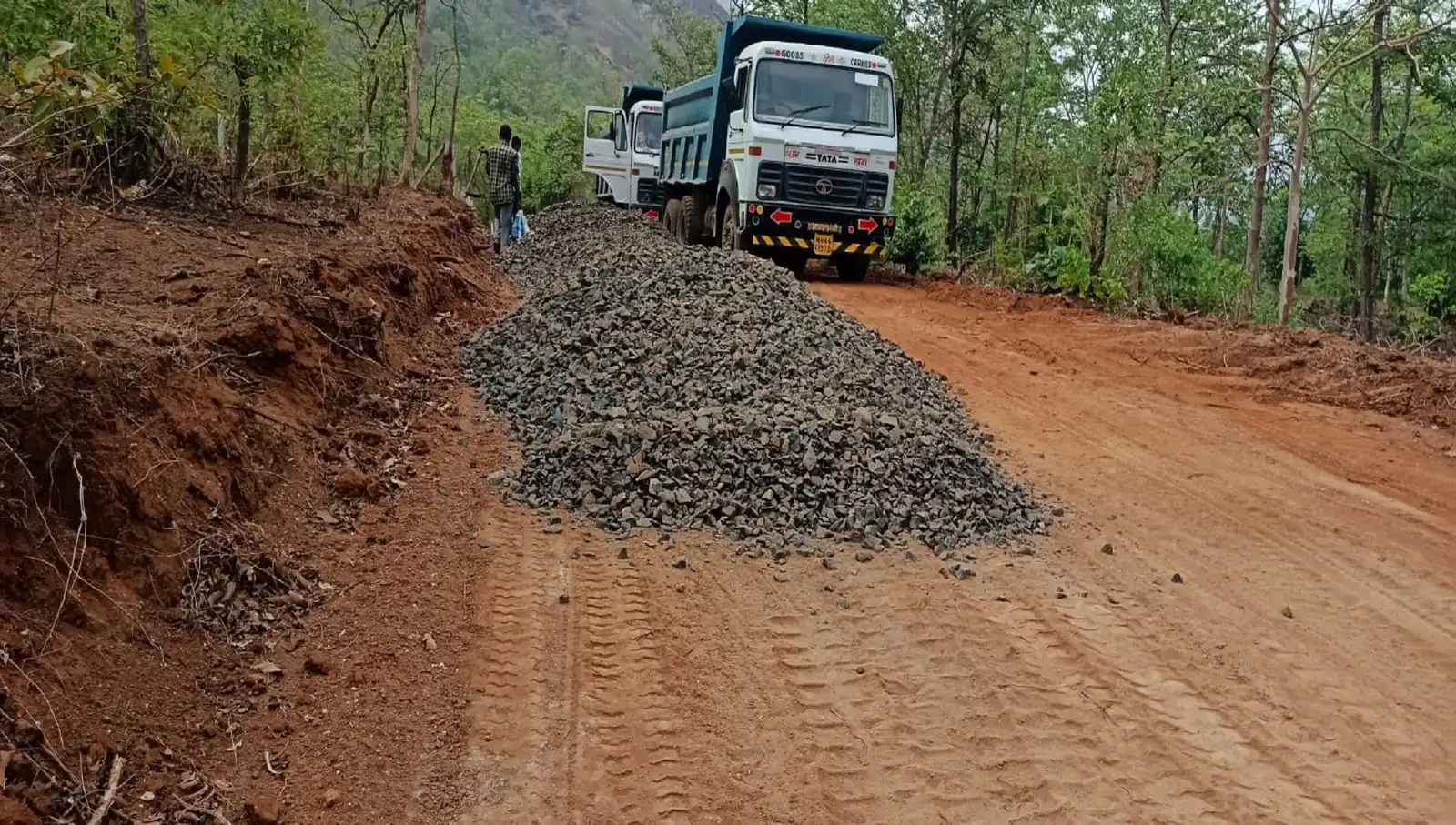Karjat road and infrastructure work 3