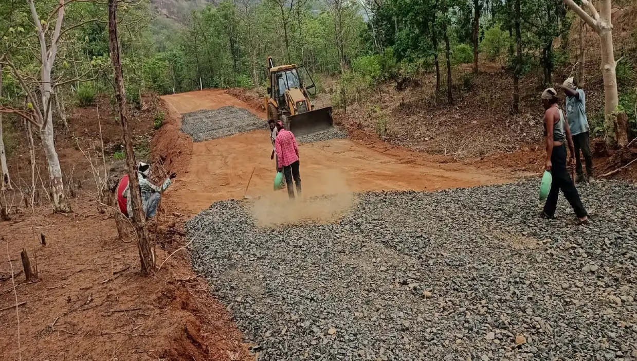 Road base preparation at the Karjat work site
